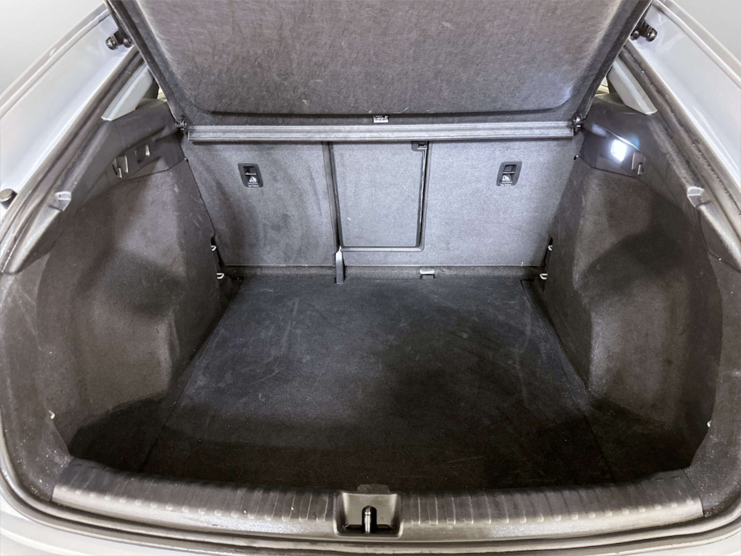 Used Audi Q4 e-tron 2024 for sale - 77342188: Photo 15