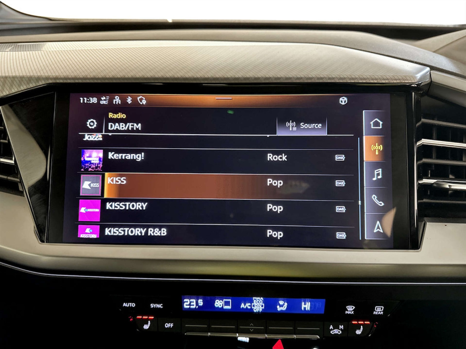 Used Audi Q4 e-tron 2024 for sale - 77342188: Photo 25