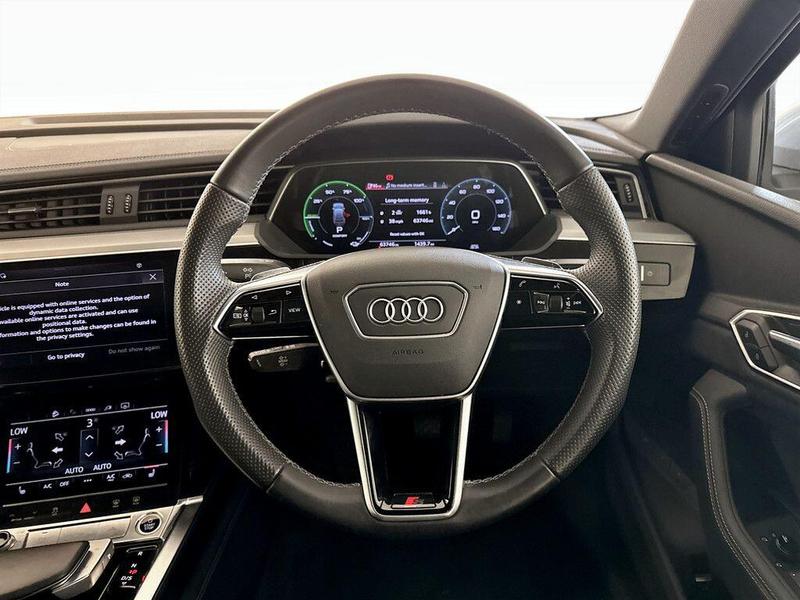 Used Audi e-tron 2022 for sale - 76692999: Photo 16