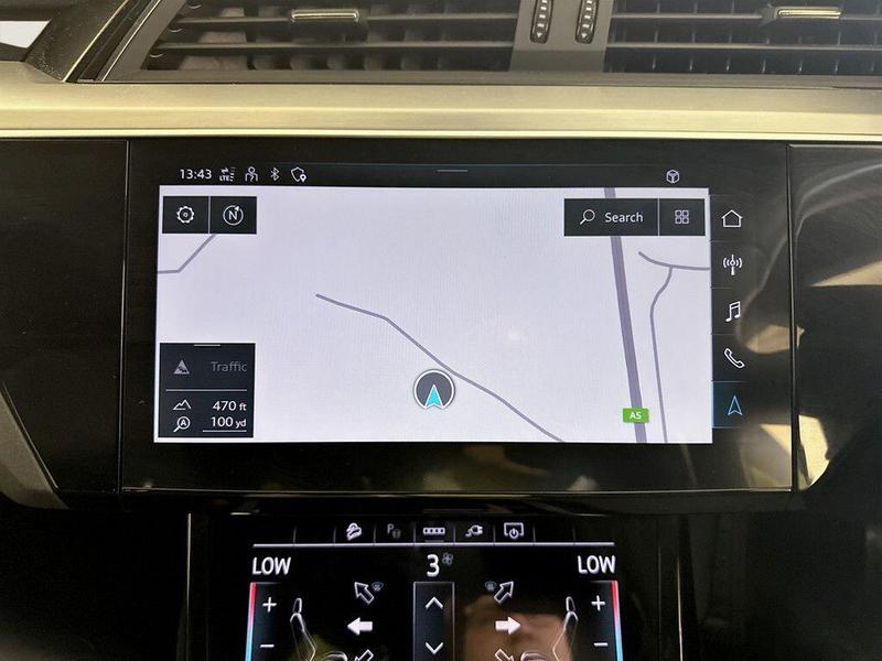 Used Audi e-tron 2022 for sale - 76692999: Photo 21