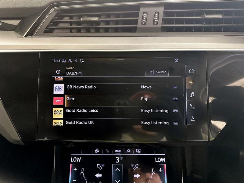 Used Audi e-tron 2022 for sale - 76692999: Photo 24