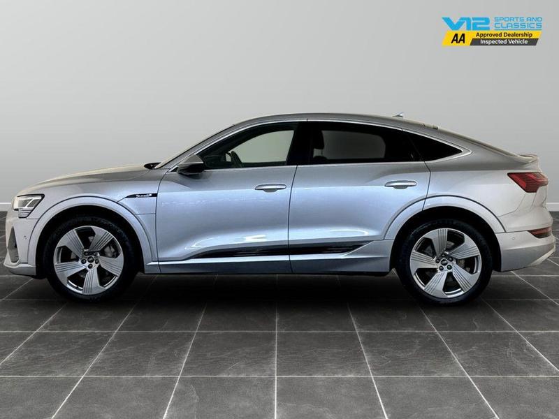 Used Audi e-tron 2022 for sale - 76692999: Photo 7