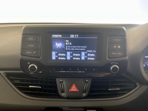 Used Hyundai i30 2017 for sale - 76319322: Photo 22