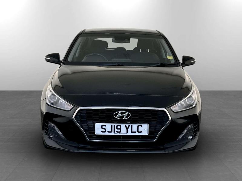 Used Hyundai i30 2019 for sale - 77157287: Photo 5