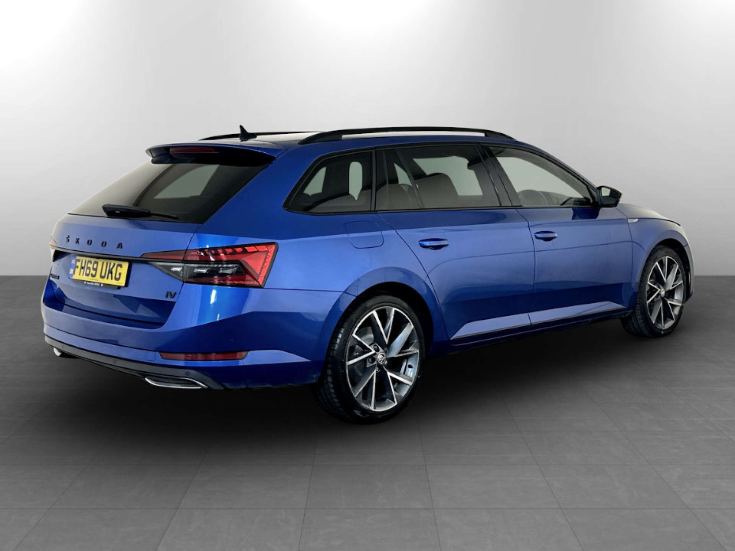 Used Skoda Superb 2020 for sale - 77750325: Photo 10