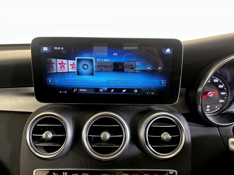 Used Mercedes-Benz GLC 2019 for sale - 76391356: Photo 25