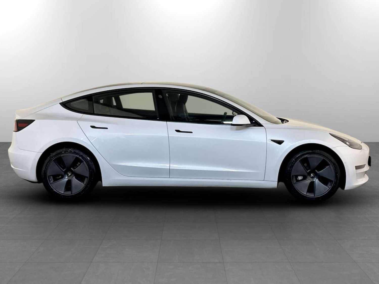 Used Tesla Model 3 2021 for sale - 77326067: Photo 10