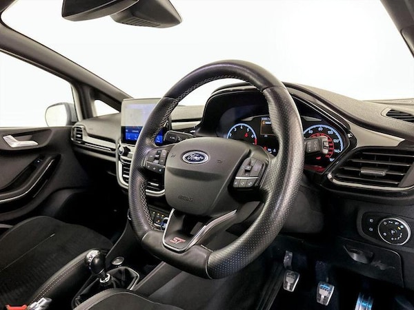 Used Ford Fiesta 2019 for sale - 76340190: Photo 15