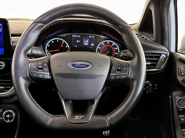 Used Ford Fiesta 2019 for sale - 76340190: Photo 16
