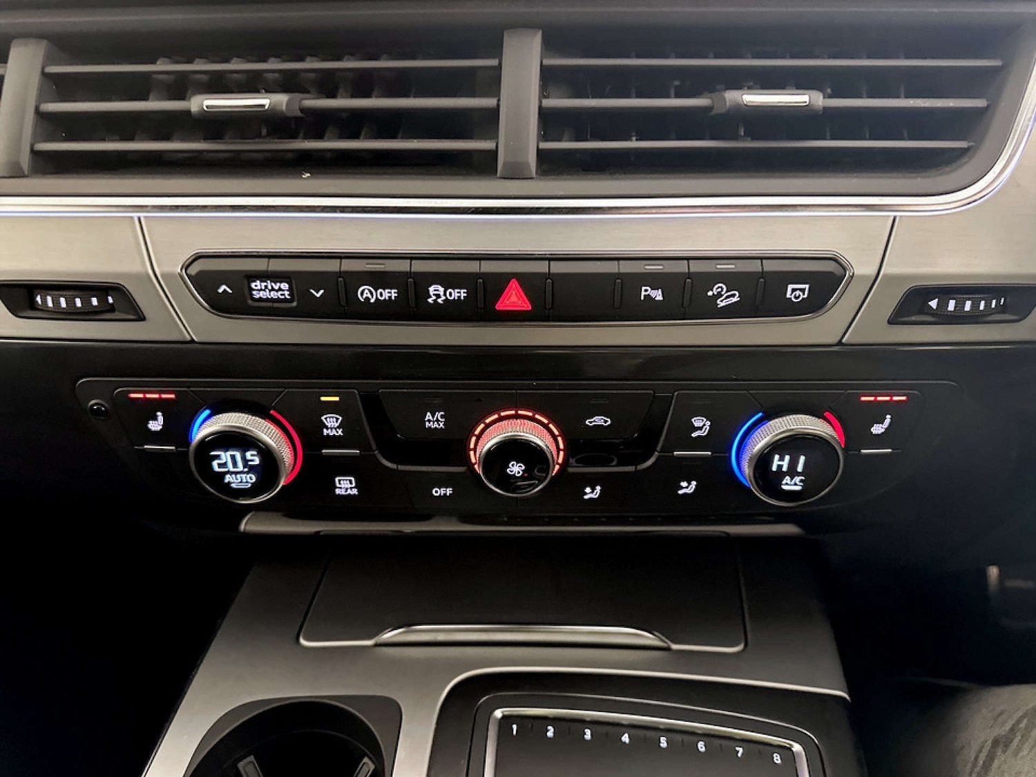 Used Audi Q7 2019 for sale - 77431850: Photo 25