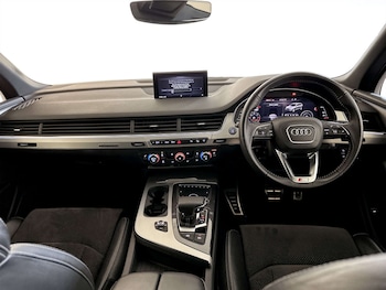 Used Audi Q7 2019 for sale - 77431850: Photo