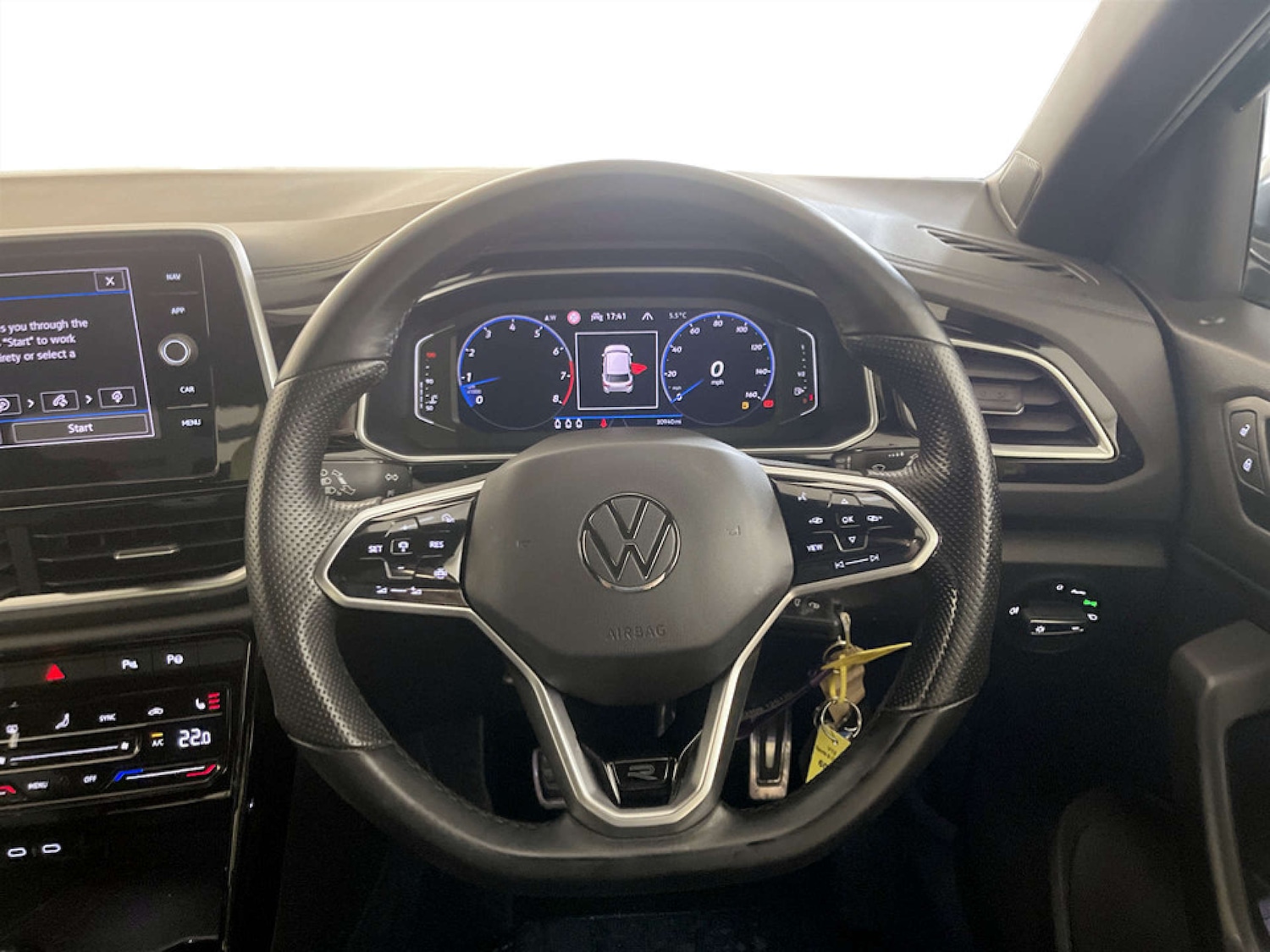 Used Volkswagen T-Roc 2022 for sale - 77469947: Photo 16