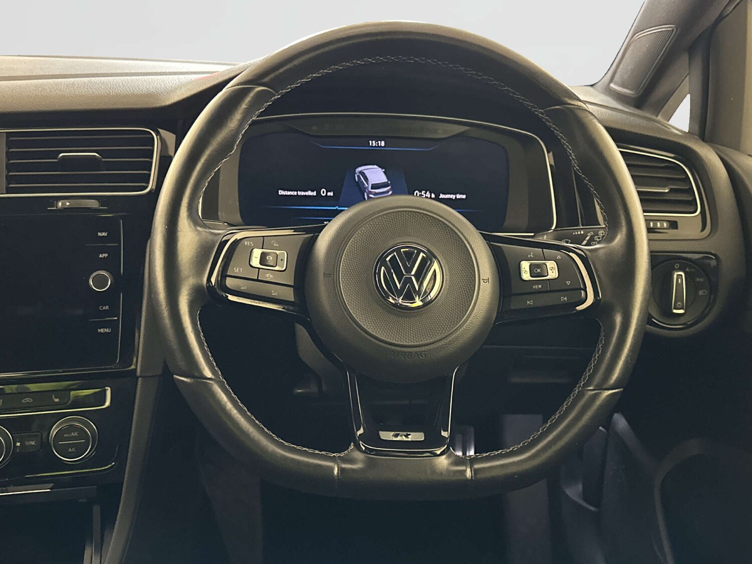 Used Volkswagen Golf 2019 for sale - 77915417: Photo 16