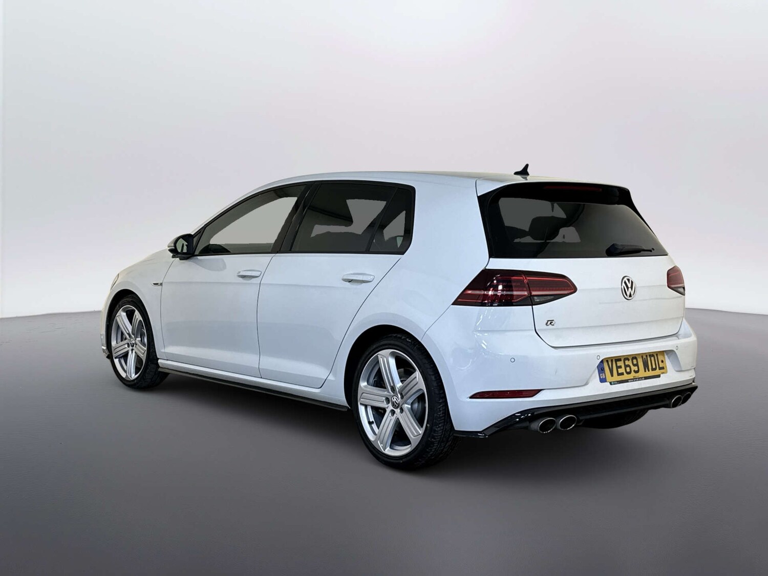 Used Volkswagen Golf 2019 for sale - 77915417: Photo 8
