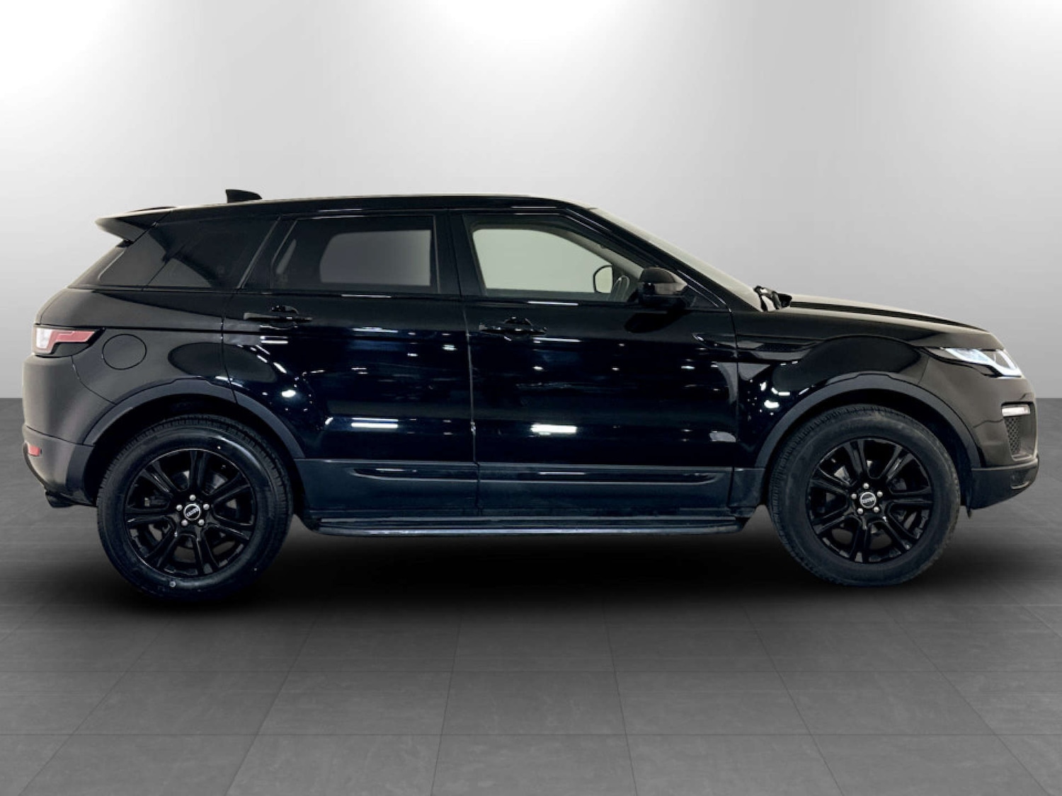 Used Land Rover Range Rover Evoque 2018 for sale - 77750329: Photo 10