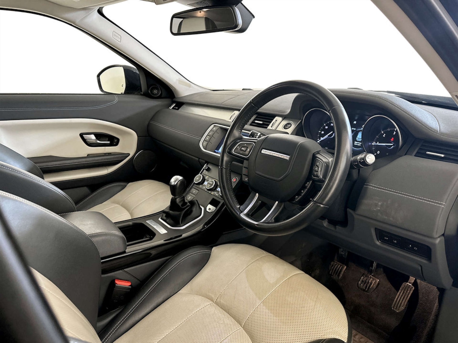 Used Land Rover Range Rover Evoque 2018 for sale - 77750329: Photo 14