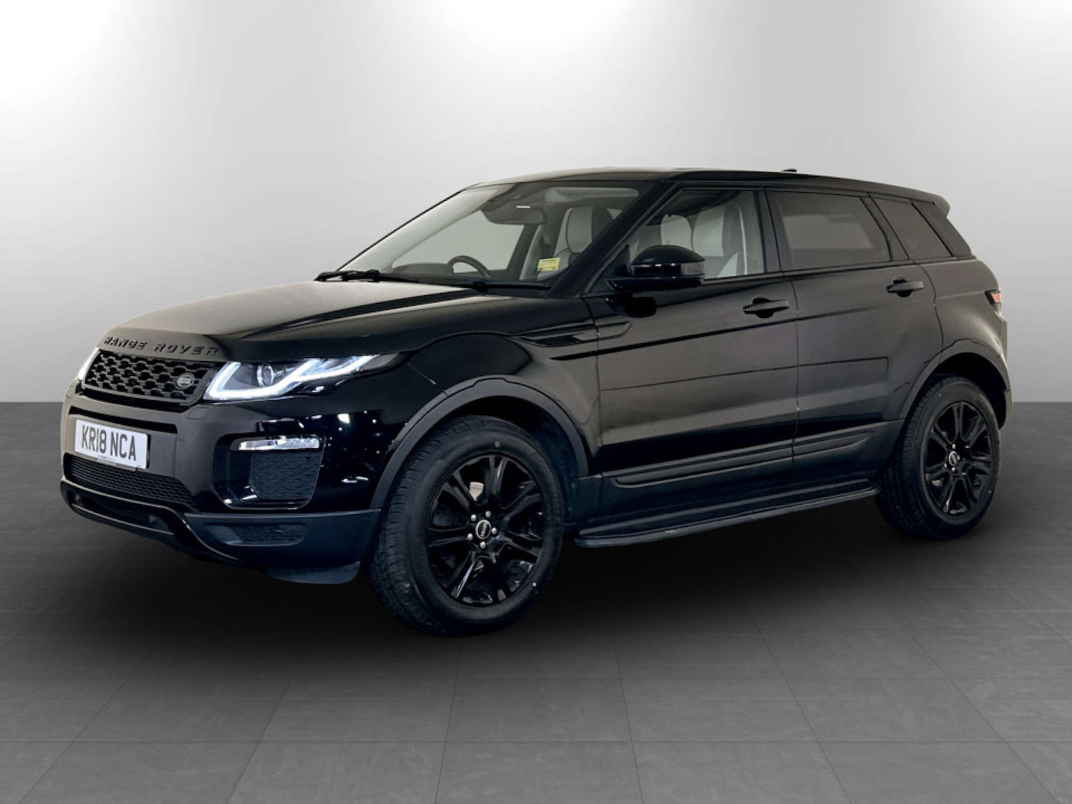 Used Land Rover Range Rover Evoque 2018 for sale - 77750329: Photo 6