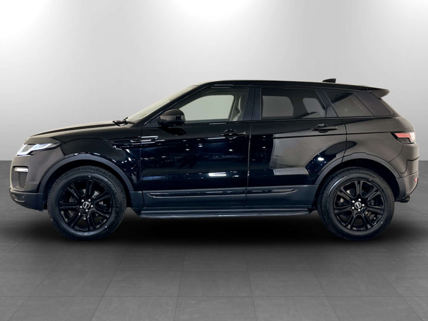 Used Land Rover Range Rover Evoque 2018 for sale - 77750329: Photo 7