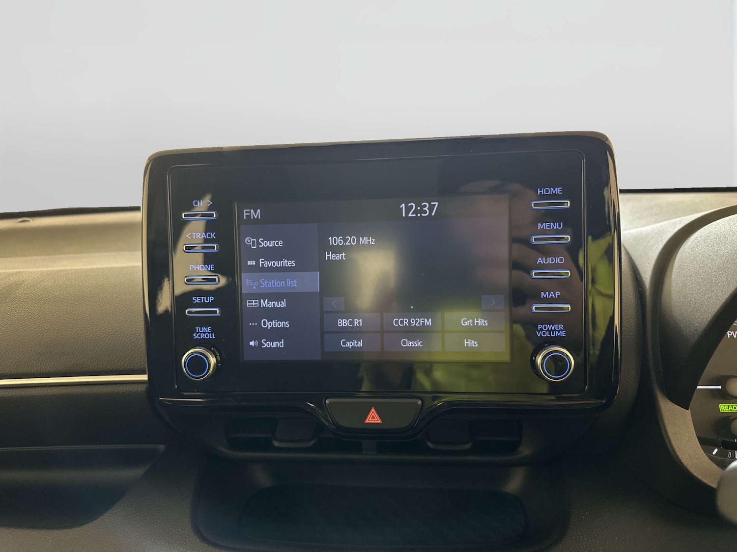 Used Toyota Yaris 2023 for sale - 77903045: Photo 22