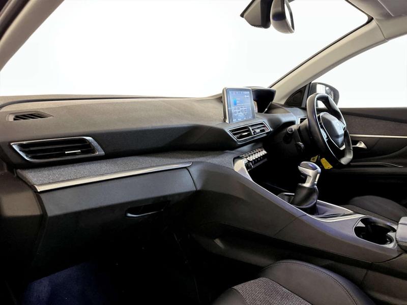 Used Peugeot 3008 2019 for sale - 76960908: Photo 12