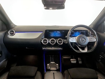 Used Mercedes-Benz EQA 2021 for sale - 76534443: Photo