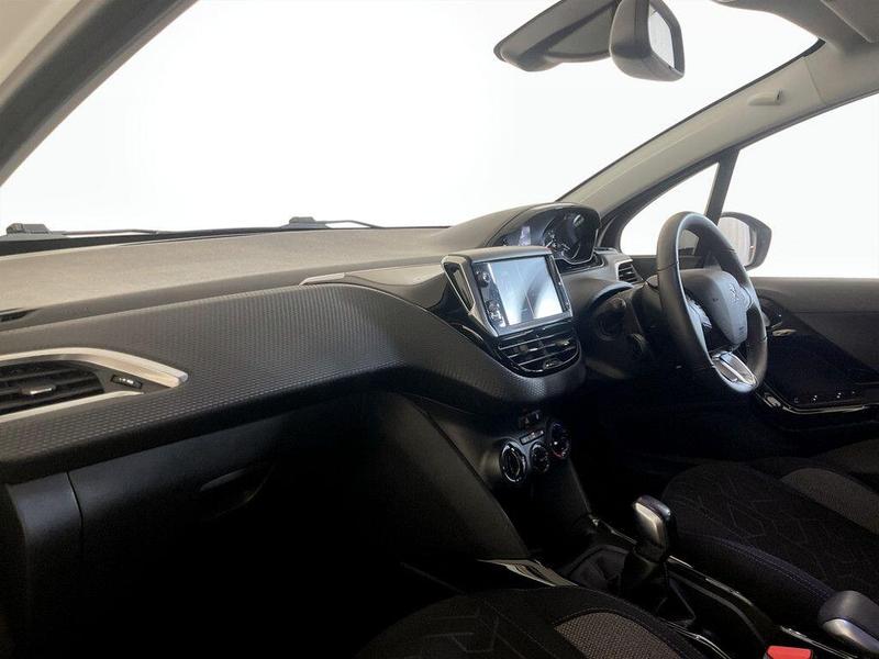 Used Peugeot 2008 2019 for sale - 76580698: Photo 12