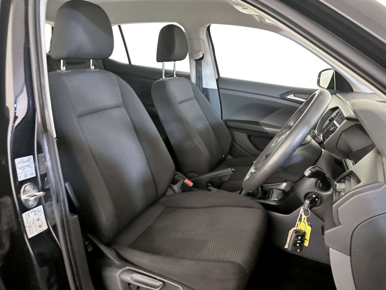 Used Volkswagen T-Cross 2019 for sale - 77185680: Photo 13