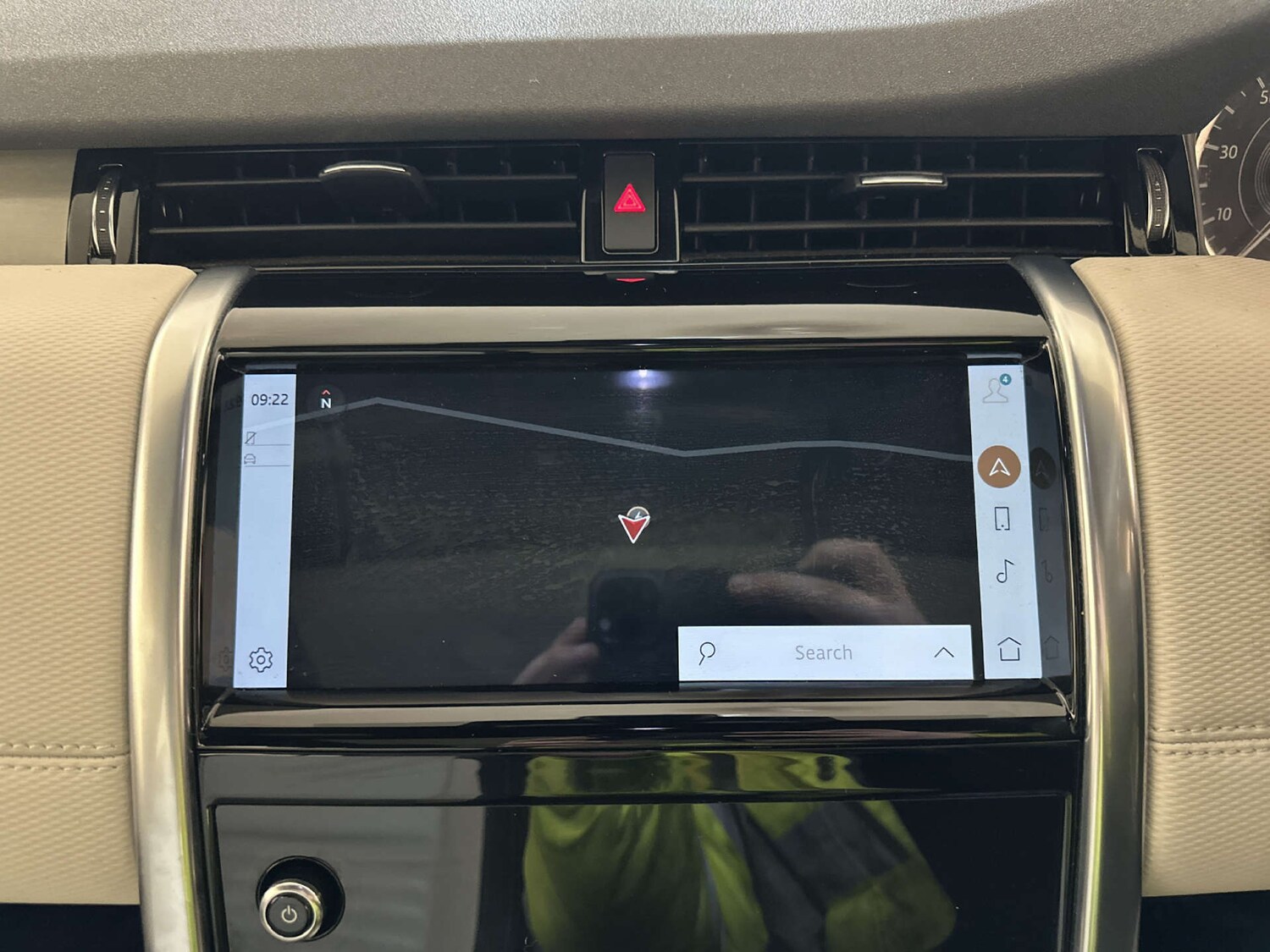 Used Land Rover Discovery Sport 2022 for sale - 77872426: Photo 23