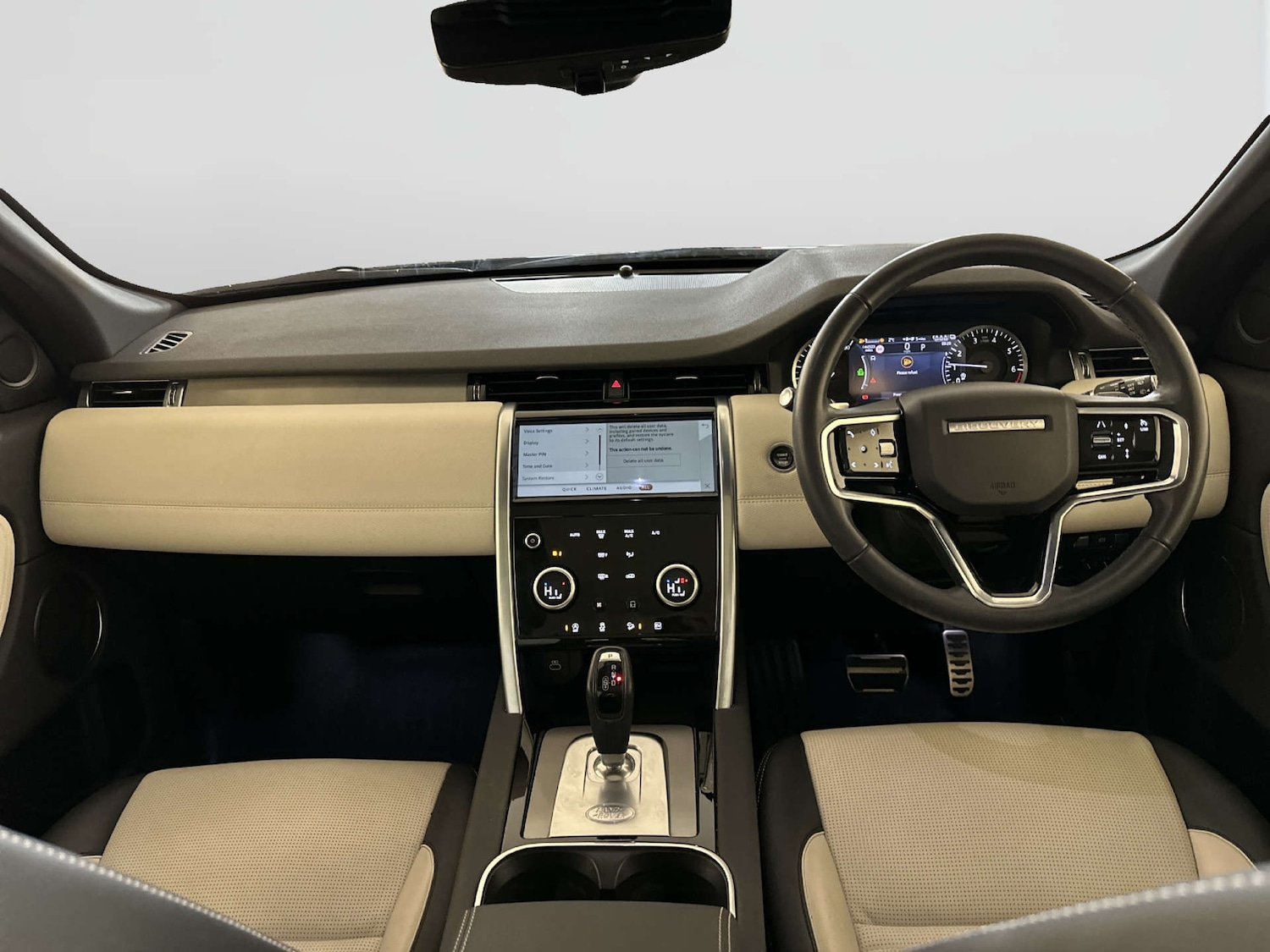 Used Land Rover Discovery Sport 2022 for sale - 77872426: Photo 3