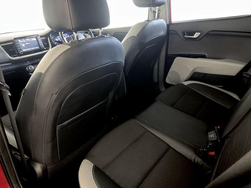 Used Kia Stonic 2018 for sale - 76534450: Photo 14