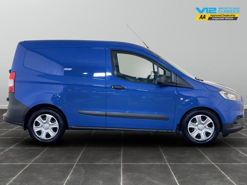 Used Ford Transit Courier 2020 for sale - 76382263: Photo 11