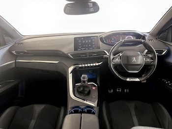 Used Peugeot 5008 2020 for sale - 76312558: Photo 3