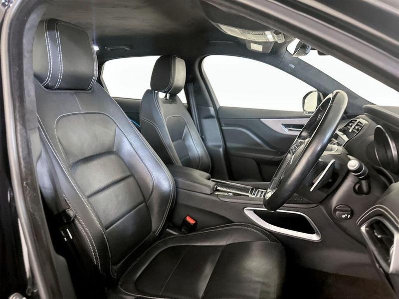 Used Jaguar F-Pace 2018 for sale - 76262913: Photo 13
