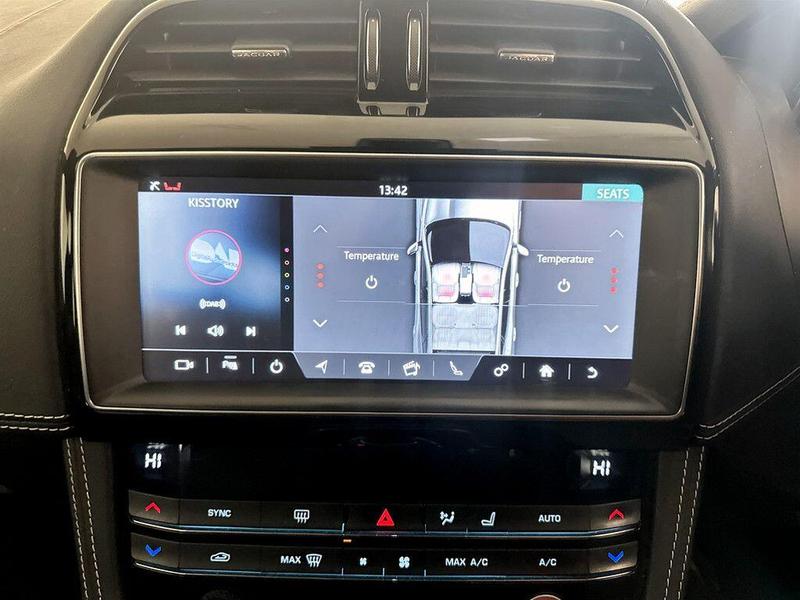 Used Jaguar F-Pace 2018 for sale - 76262913: Photo 22