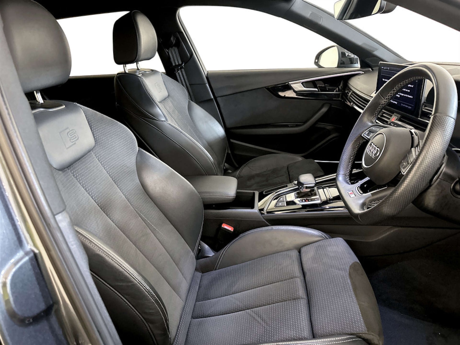 Used Audi A4 2022 for sale - 77775388: Photo 13