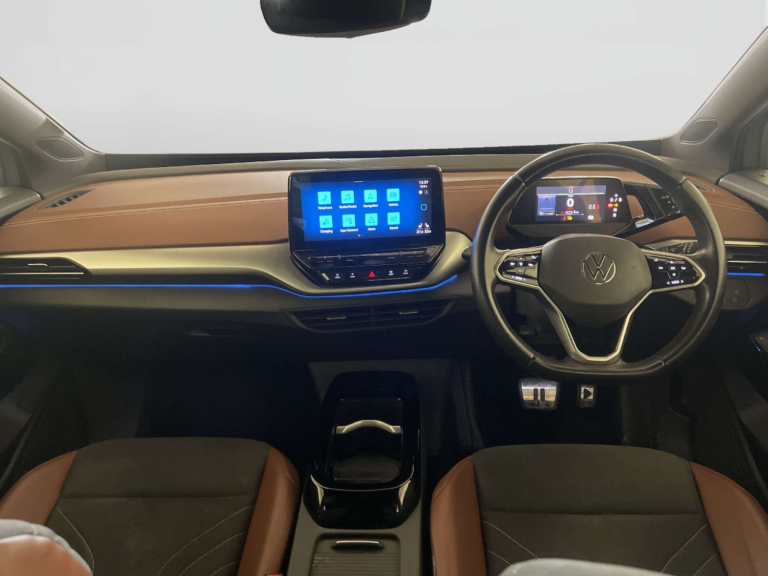 Used Volkswagen ID.4 2021 for sale - 77915404: Photo 3