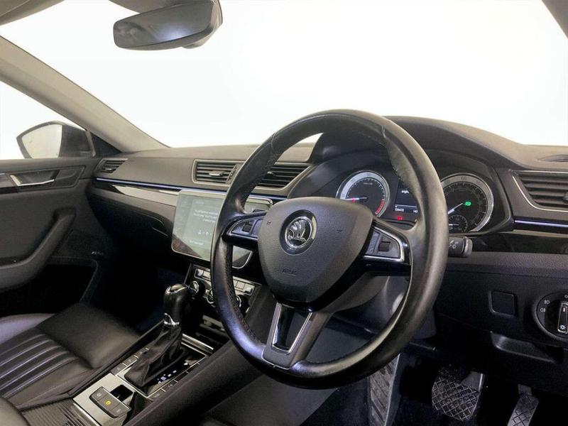 Used Skoda Superb 2017 for sale - 76332447: Photo 15