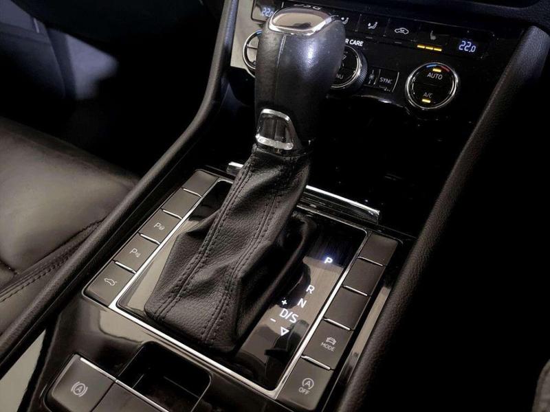 Used Skoda Superb 2017 for sale - 76332447: Photo 28