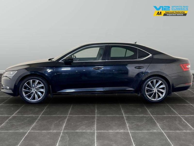 Used Skoda Superb 2017 for sale - 76332447: Photo 7