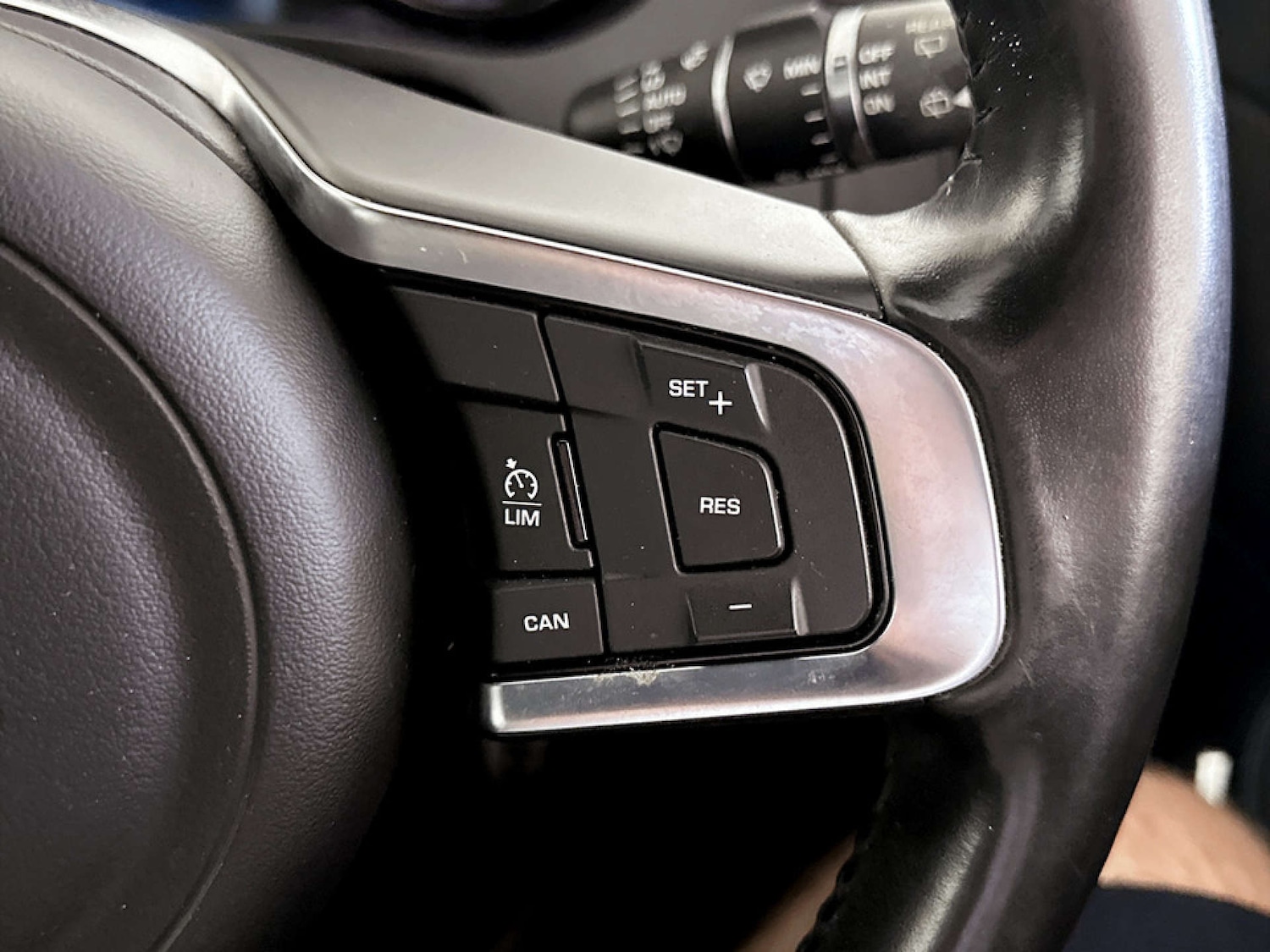 Used Jaguar E-Pace 2020 for sale - 77185516: Photo 19