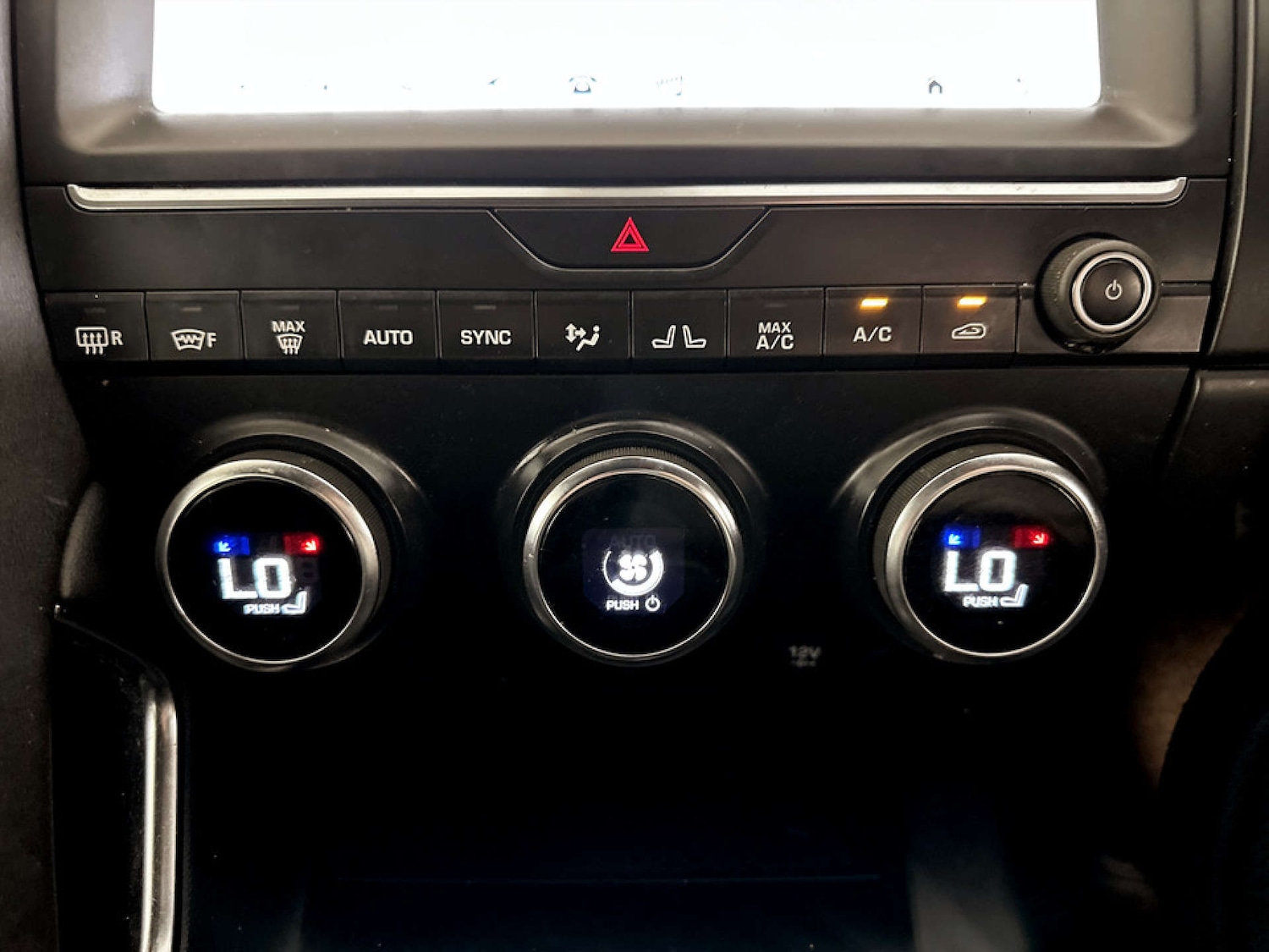 Used Jaguar E-Pace 2020 for sale - 77185516: Photo 25