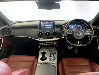 Used Kia Stinger 2018 for sale - 78330651: Photo