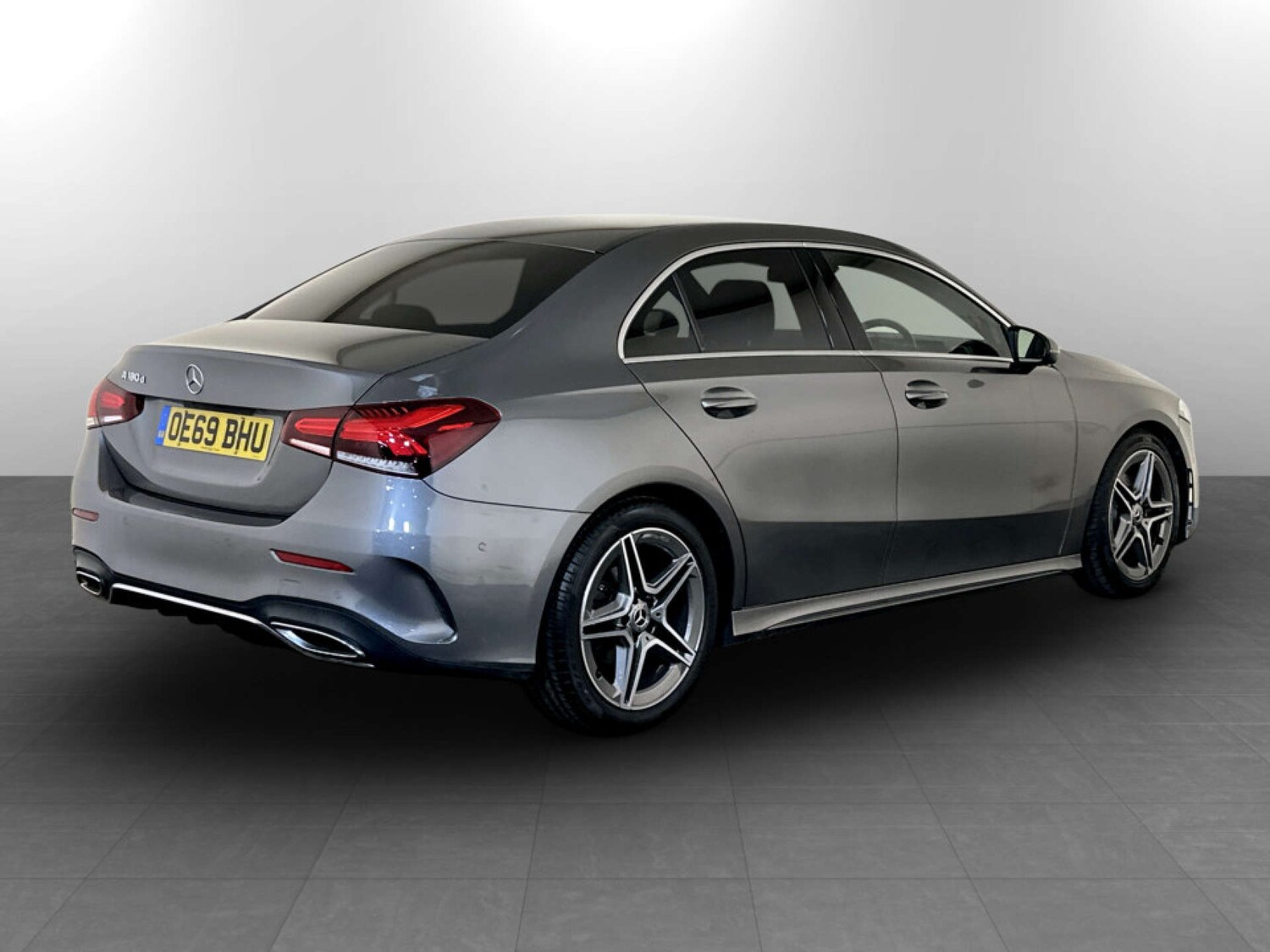 Used Mercedes-Benz A-Class 2019 for sale - 77640562: Photo 10