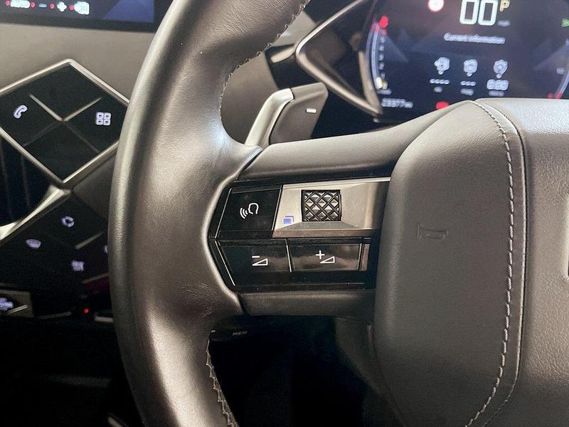Used DS Automobiles DS 3 Crossback 2021 for sale - 76355648: Photo 17