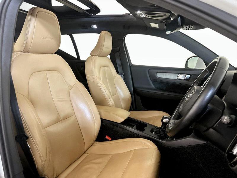 Used Volvo XC40 2019 for sale - 76385077: Photo 14