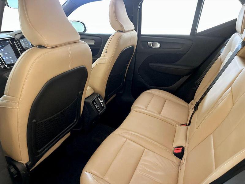 Used Volvo XC40 2019 for sale - 76385077: Photo 15