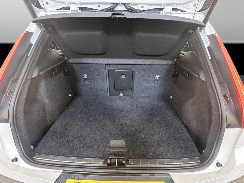 Used Volvo XC40 2019 for sale - 76385077: Photo 16