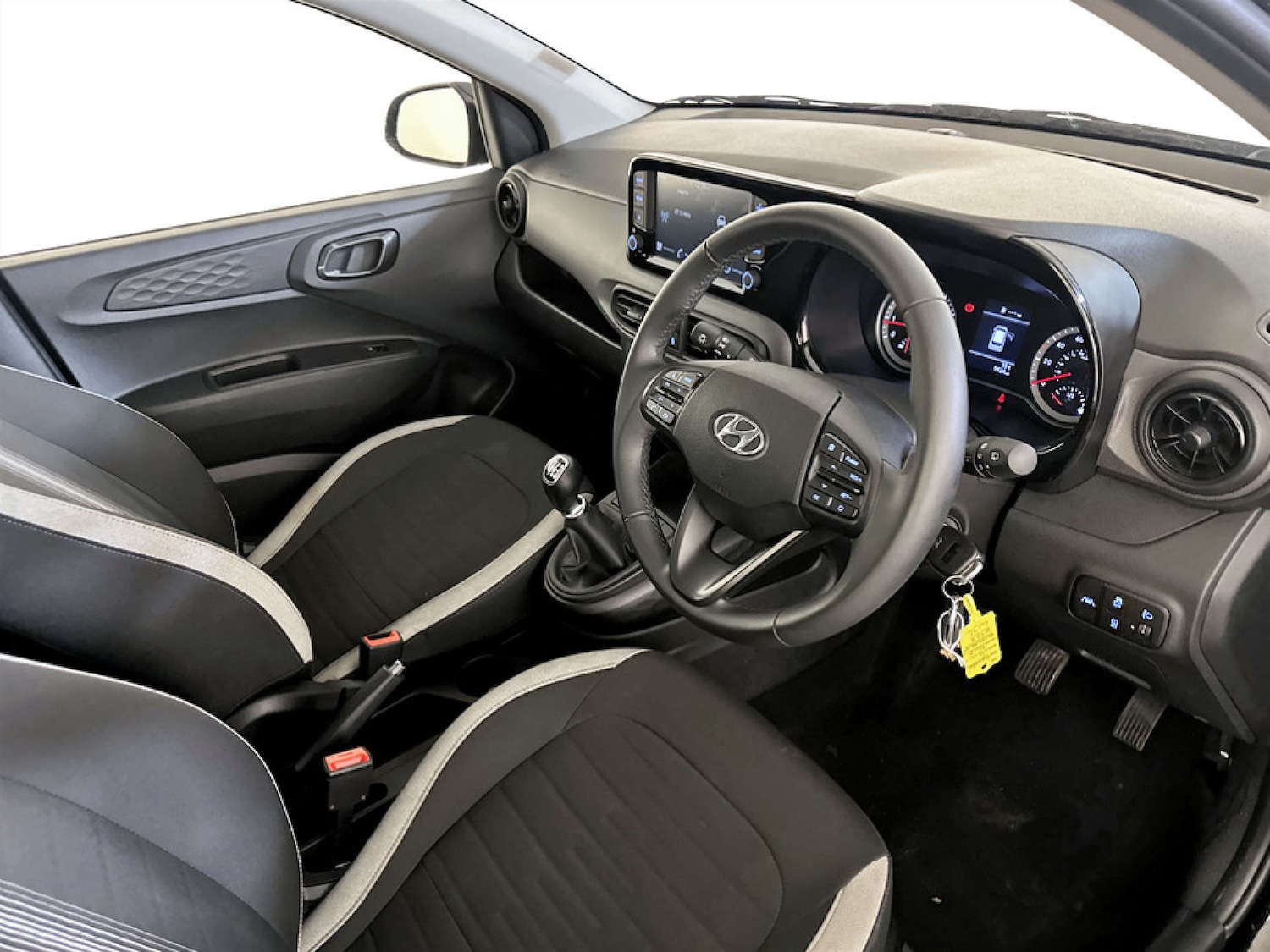 Used Hyundai i10 2023 for sale - 77185676: Photo 15