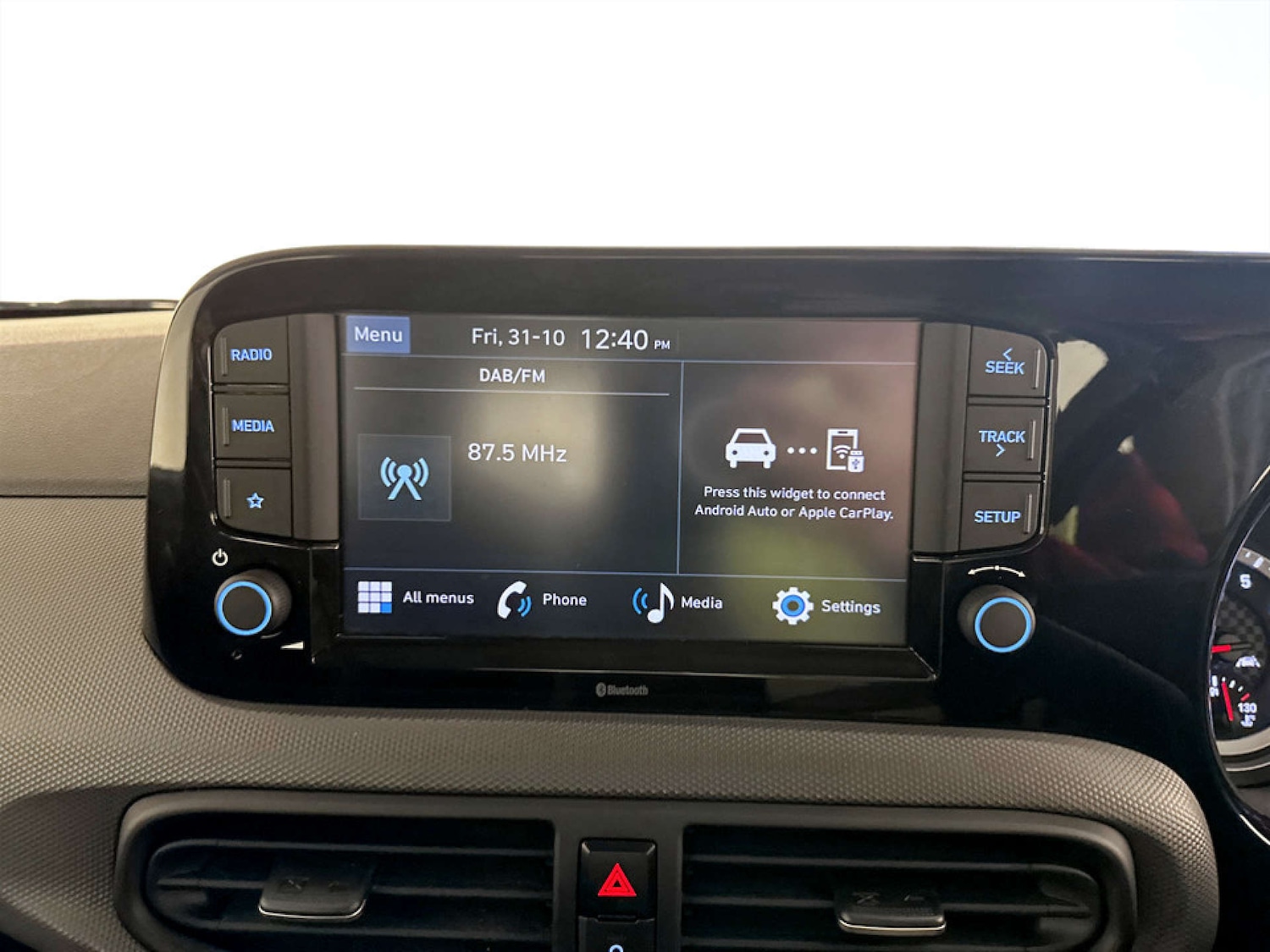 Used Hyundai i10 2023 for sale - 77185676: Photo 22