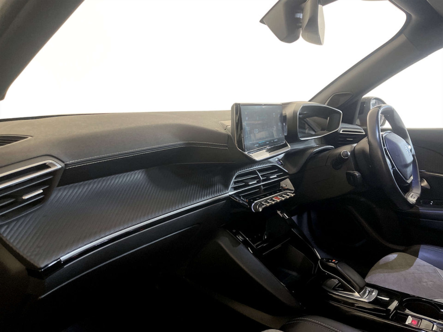 Used Peugeot 2008 2021 for sale - 77259098: Photo 12